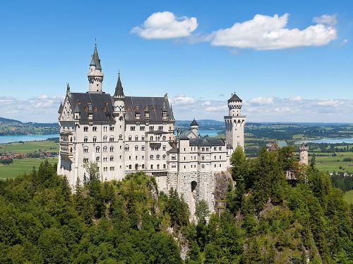 Neuschwanstein in 2013, ca. 1868-86, Hohenschwangau (Z-Duitsland)